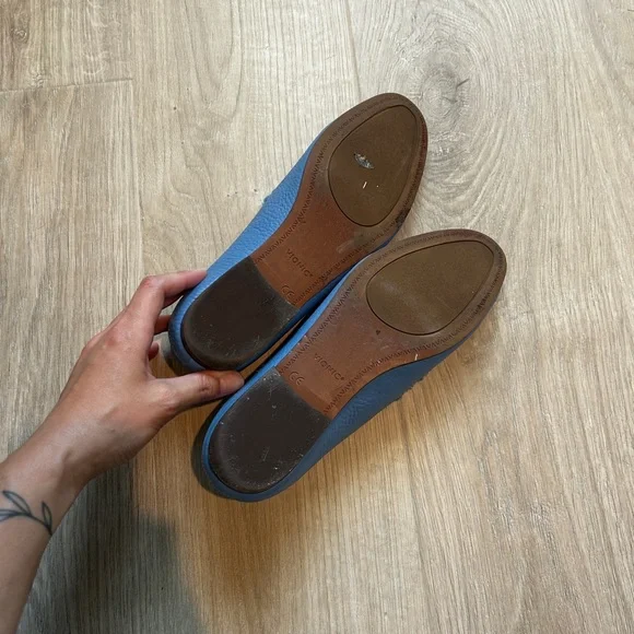 Vionic Frieda Blue Sherpa Loafers Mules Sz 10 - Picture 4 of 7